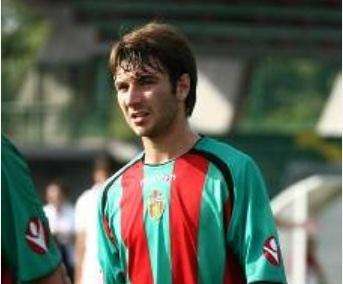 L'addio al calcio di Fabio Lucioni