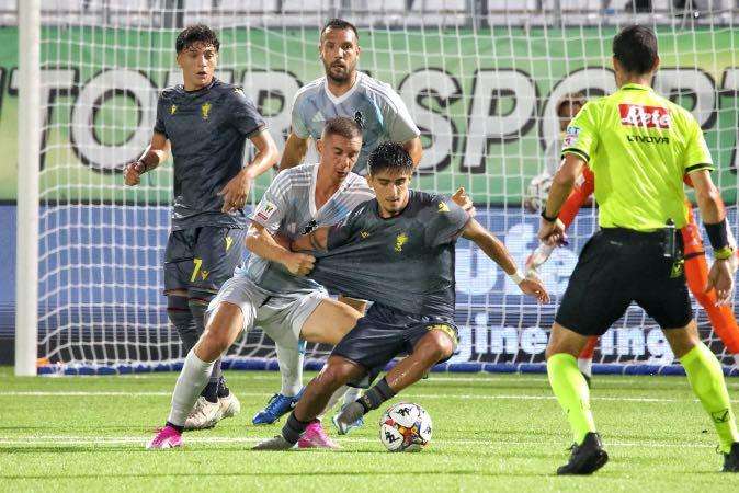 Orellana, contro il Forl&igrave; uno dei migliori in campo ( foto a. Mirimao )