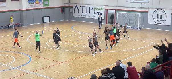 LA TIP TERNANA FUTSAL FINALMENTE VÌOLA IL PALADIVITTORIO-VIDEO INTERVISTA