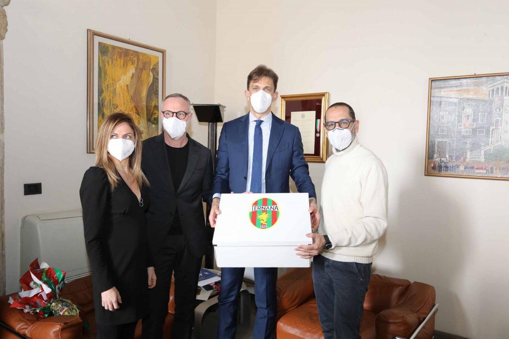STADIO, CONSEGNATO IL PROGETTO AL SINDACO