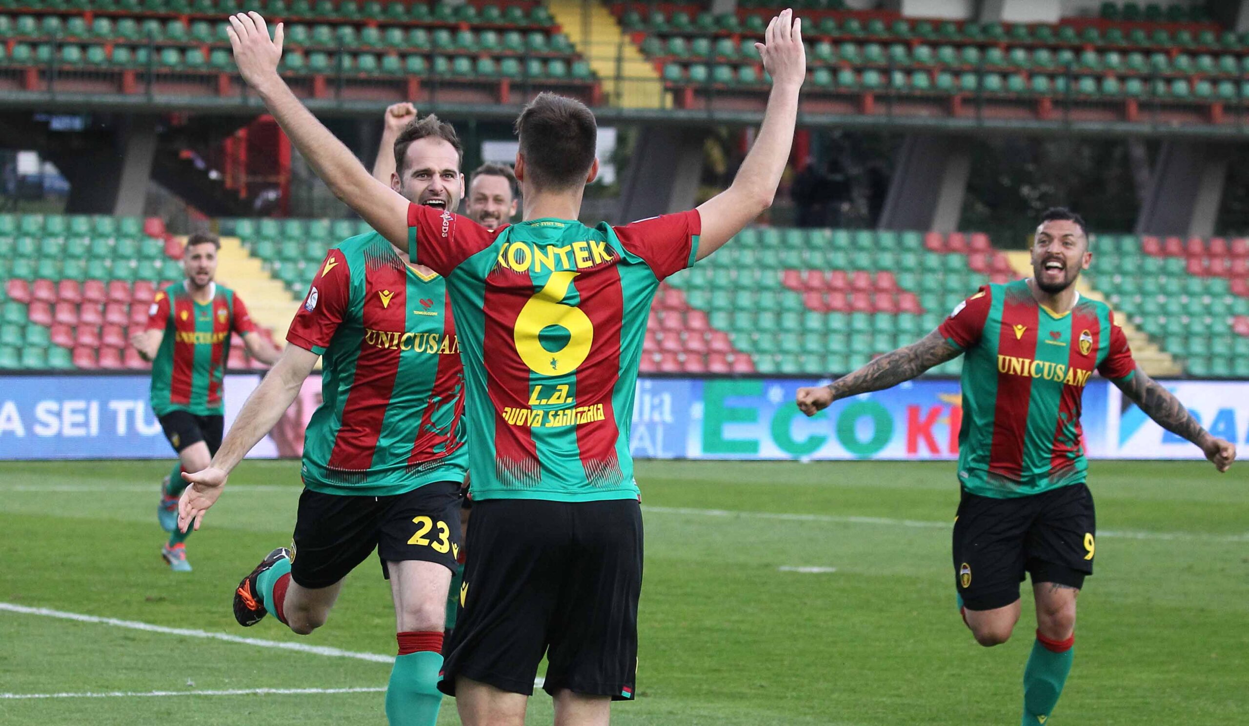LE FOTO DI TERNANA-BARI By Alberto Mirimao