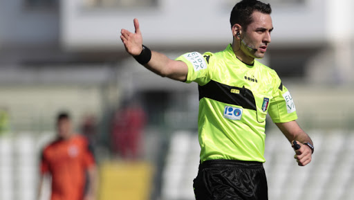 Ternana- Avellino dirige Andrea Colombo, un lariano dal forte temperamento!