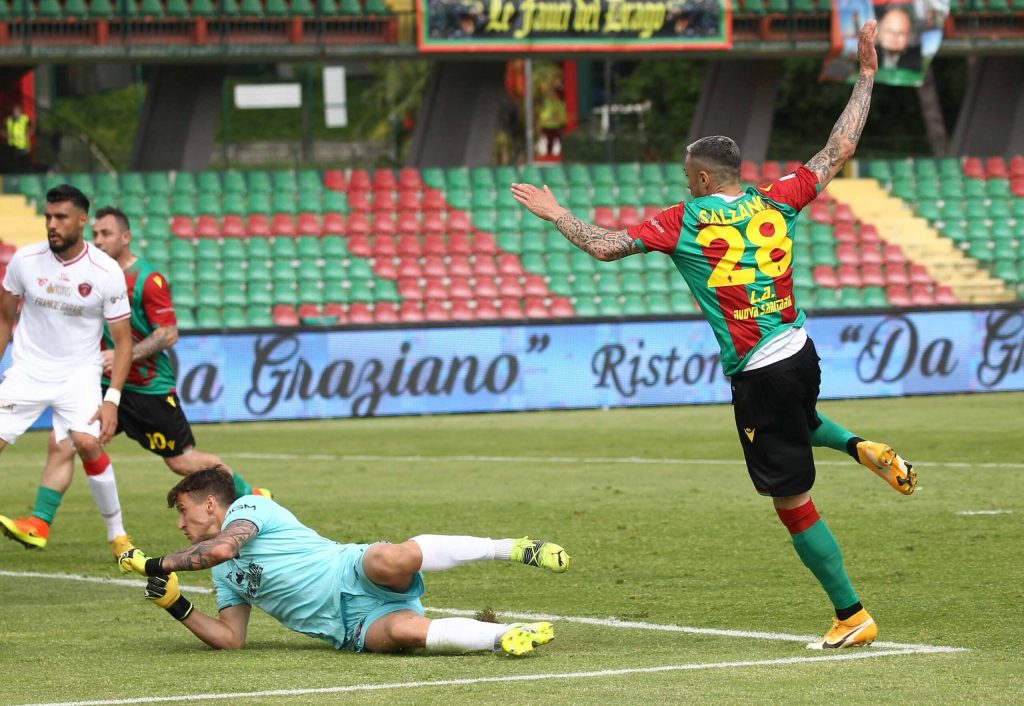 RIVIVI IL DERBY CON LE FOTO DI A. MIRIMAO