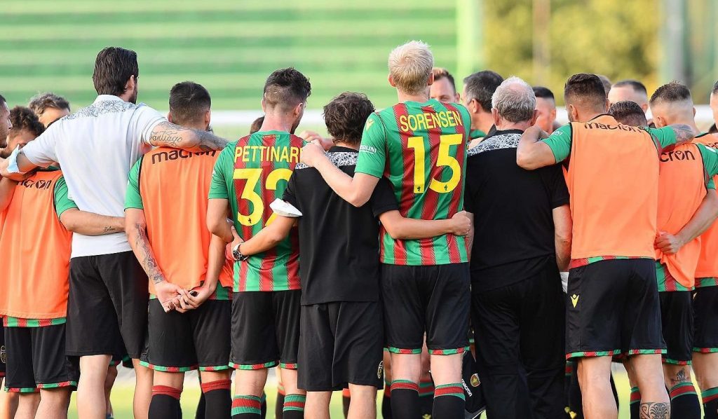 TERNANA-PISA, LE PAGELLE