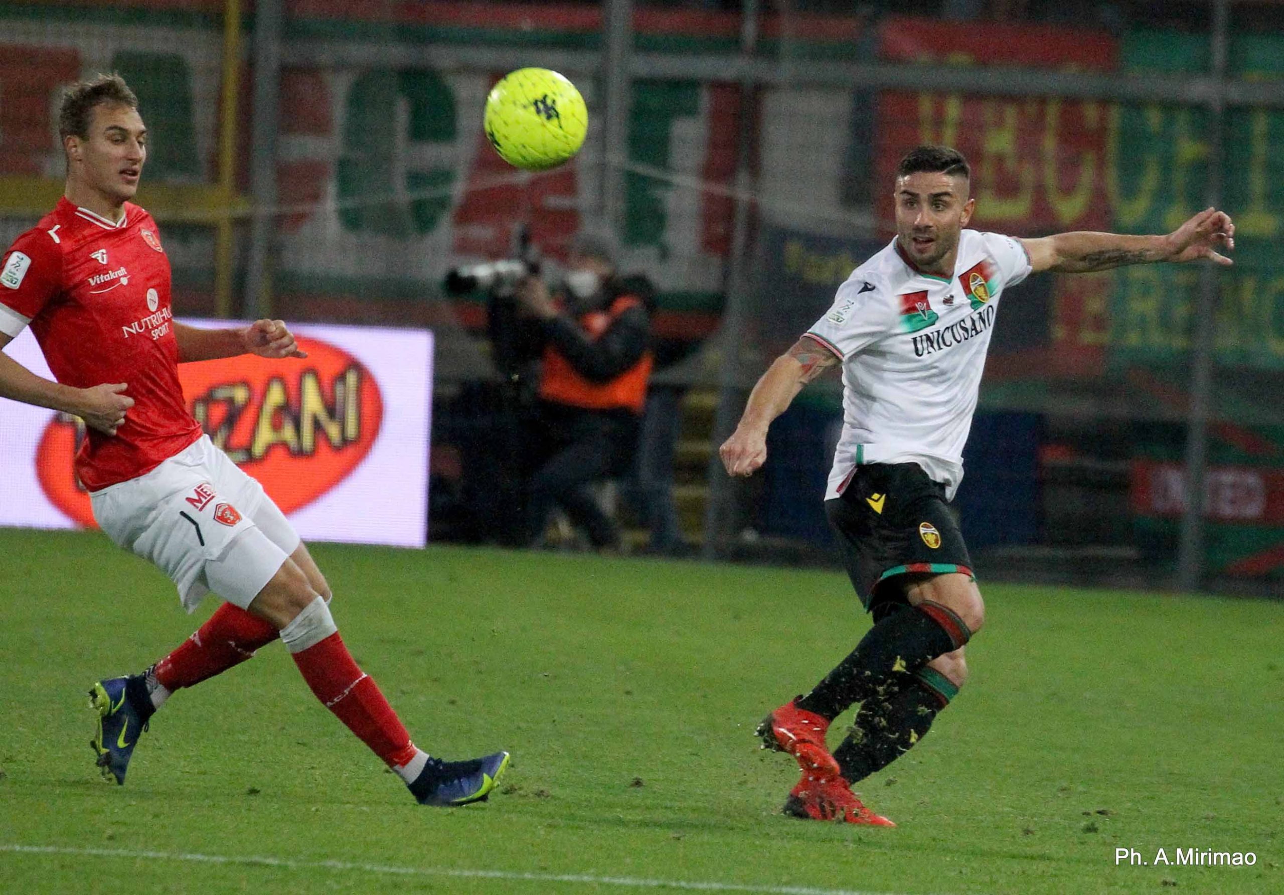 Ternana, oggi allenamento pomeridiano e partenza