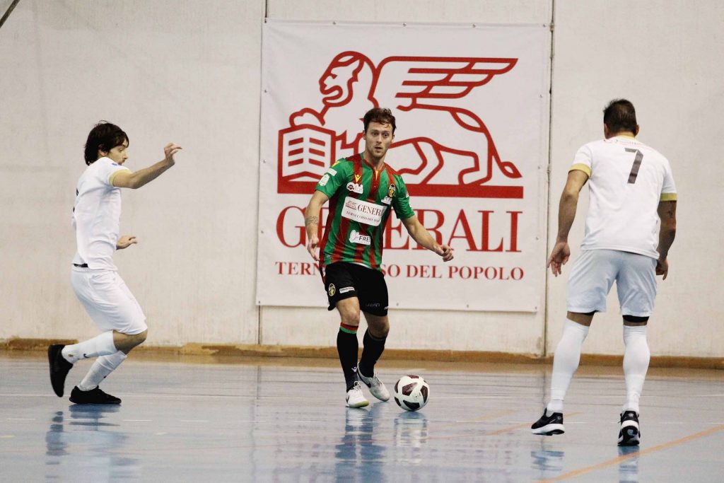 Generali Ternana, è l’ora di vìolare il Paladivittorio