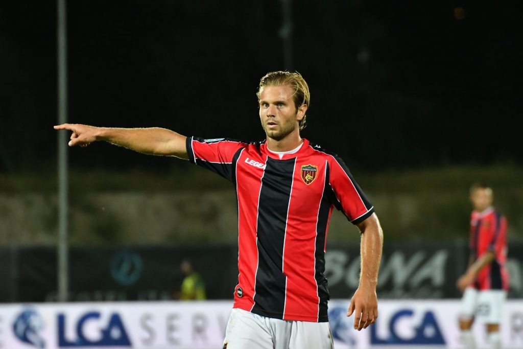 Ternana-Cosenza, non ci sarà Camporese nella squadra di Bisoli