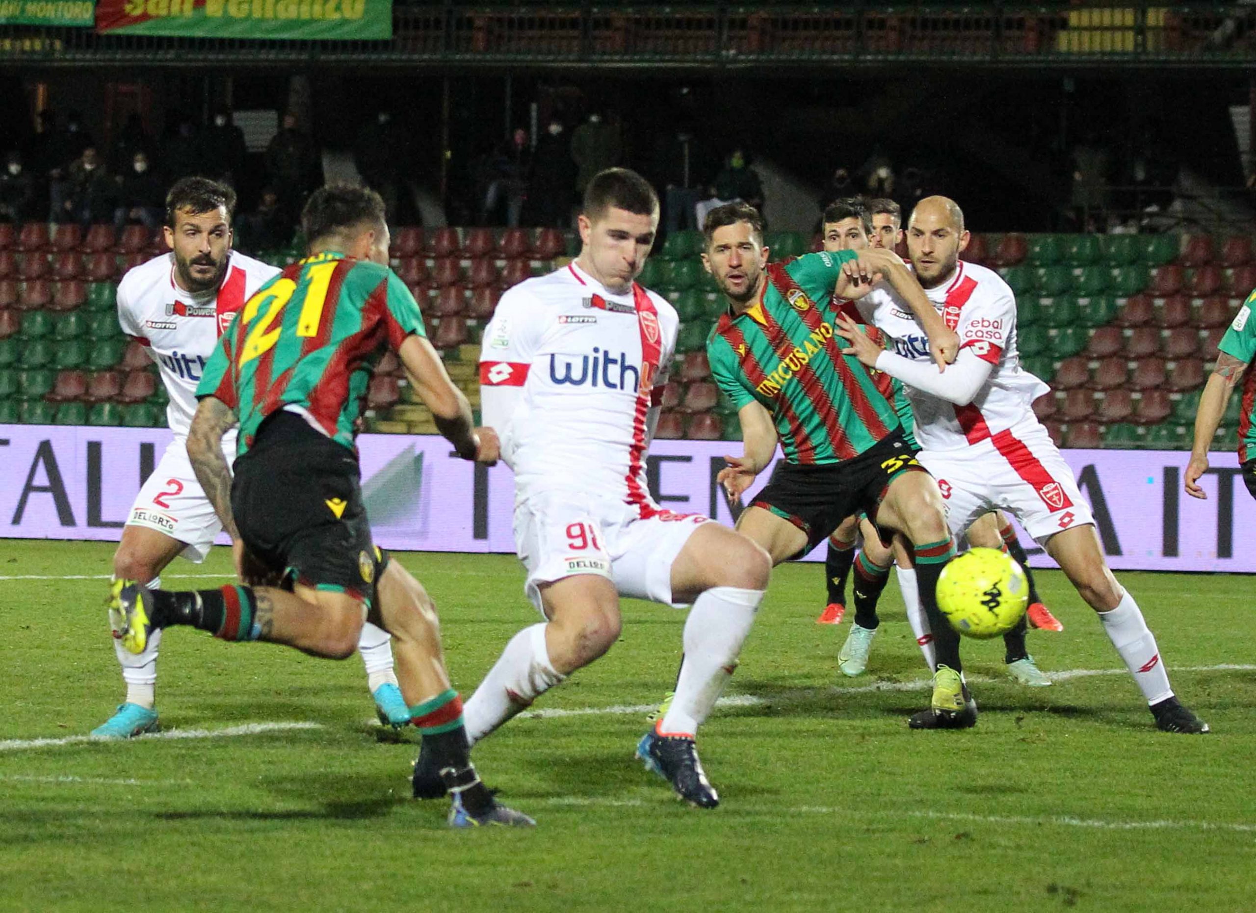 L.R. VICENZA-TERNANA, LE PAGELLE