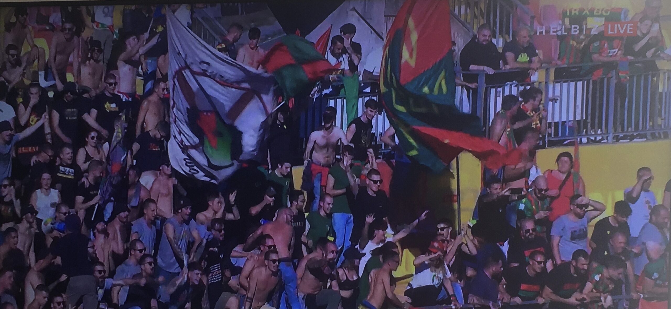 176 tifosi rossoverdi al seguito delle Fere!