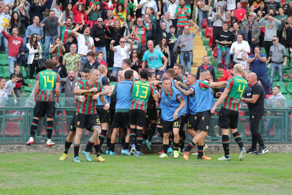 BARI-TERNANA, LE PROBABILI FORMAZIONI