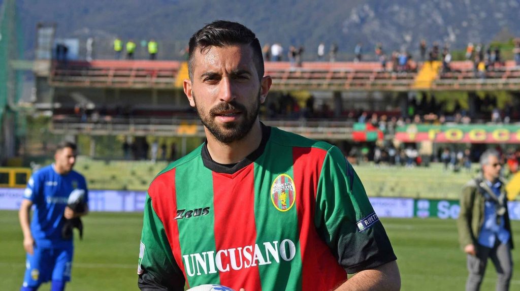 Salernitana-Ternana, i precedenti