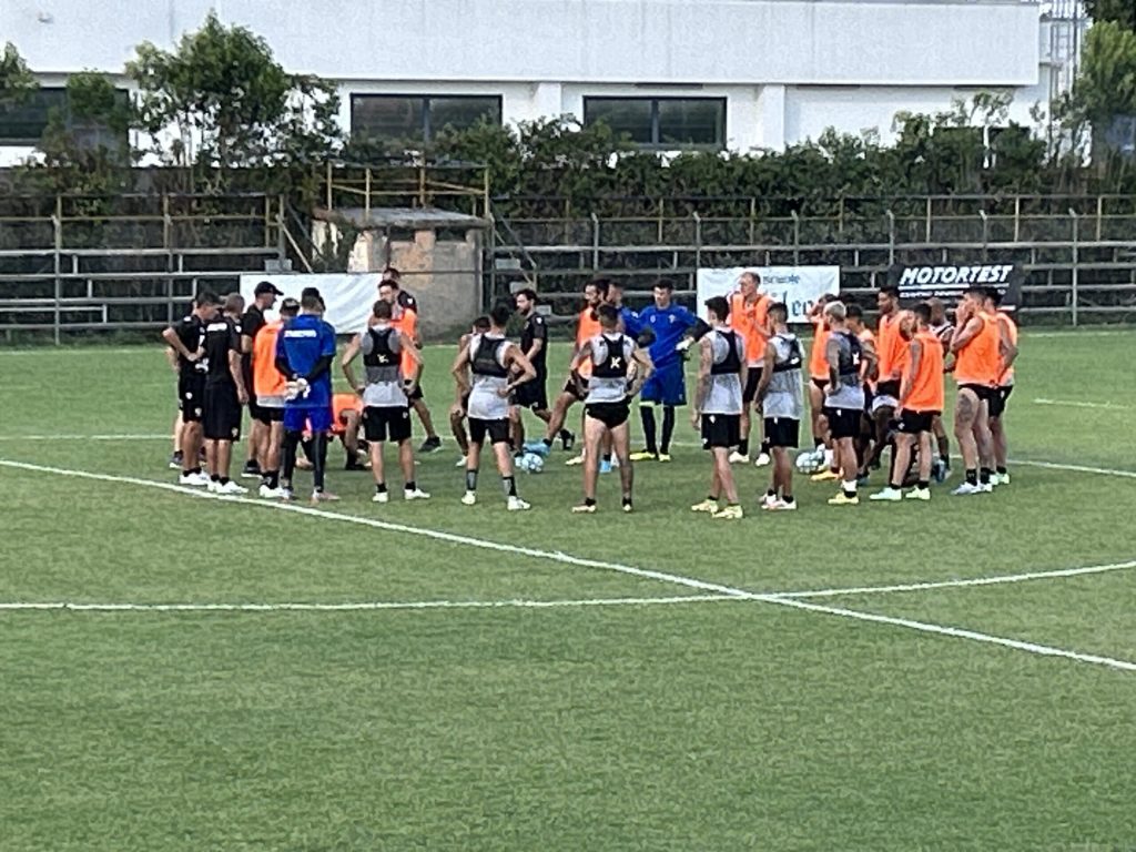Ternana, giri di campo per Agazzi-video