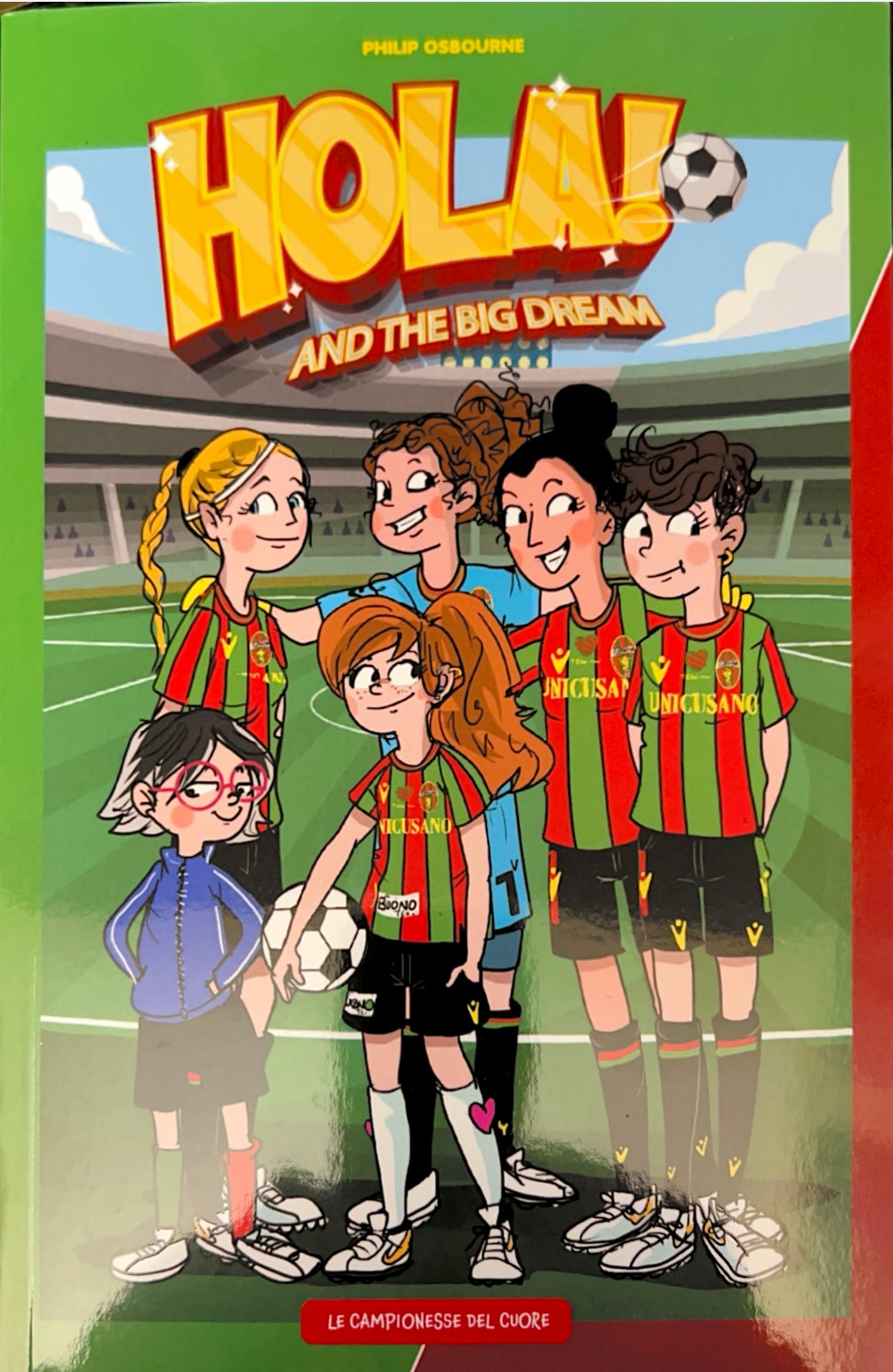 Dopo Arnold nasce Hola, un fumetto al femminile realizzato dalla Ternana women- VIDEOINTERVISTE