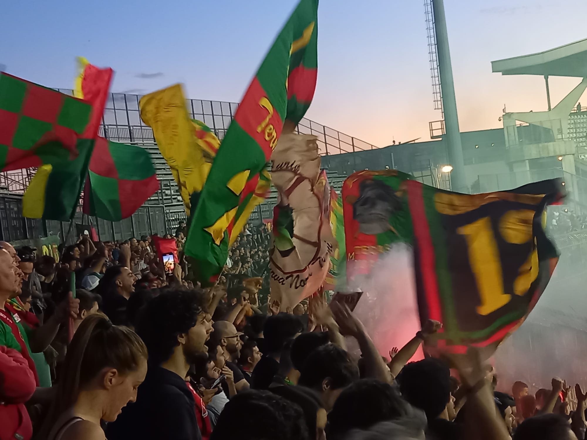 Ternana, multa salata per i petardi