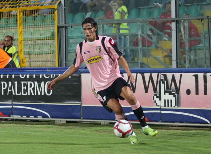 Edinson Cavani in campo con la maglia del Palermo - Foto Lapresse - Ternanatime.com