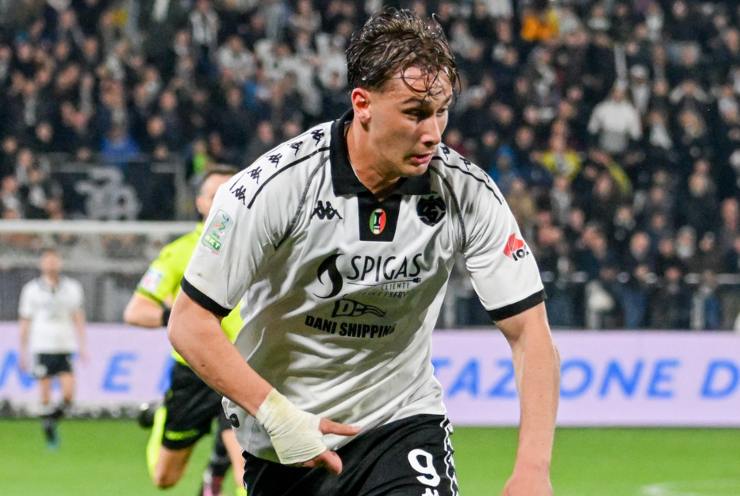 Francesco Pio Esposito andrà in prestito in Serie A