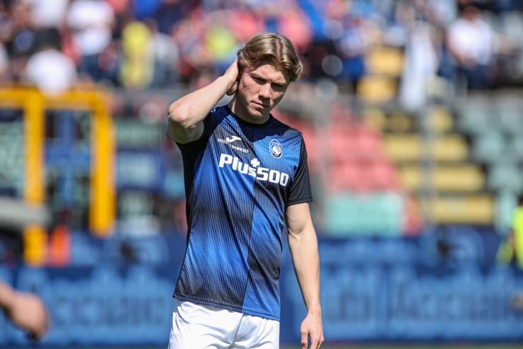 Hojlund in campo con la maglia dell'Atalanta - Foto Lapresse - Ternanatime.com