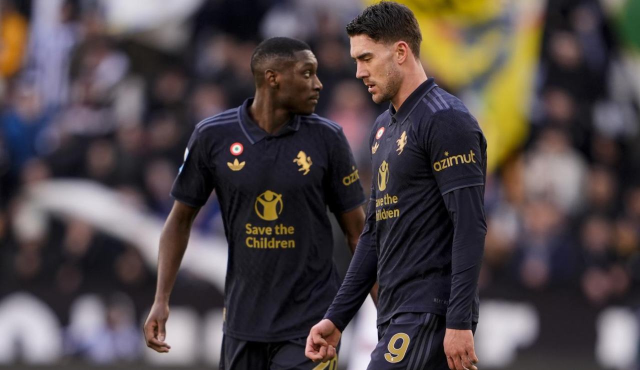 Problemi per Vlahovic e Kolo Muani