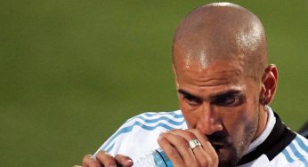 ADDIO: lutto terribile nel calcio I Se ne va la leggenda argentina: fulmine a ciel sereno, dolore tremendo