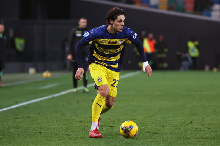 Cancellieri in campo con la maglia del Parma - Foto Lapresse - Ternanatime.com
