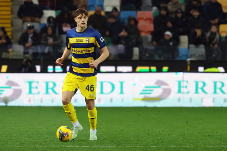 Giovanni Leoni in campo con la maglia del Parma - Foto Lapresse - Ternanatime.com