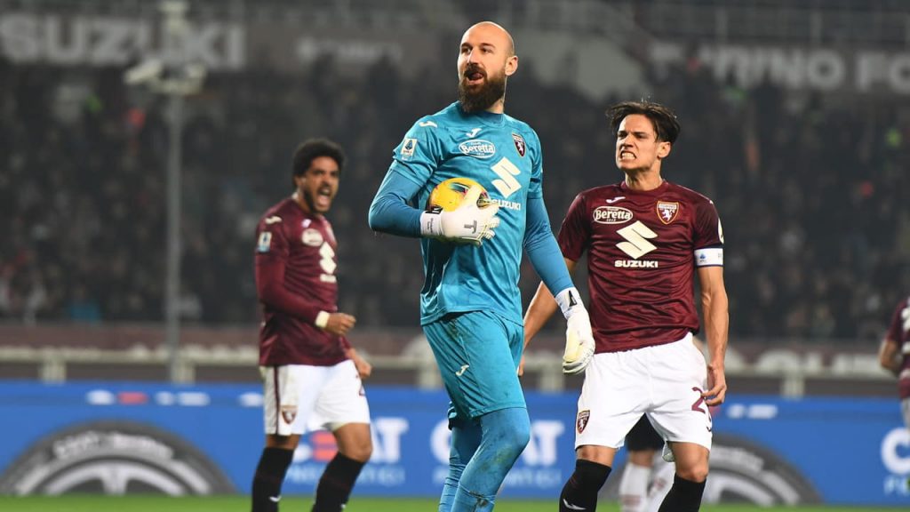 Doppia coltellata per i tifosi del Torino: ora è anche ufficiale | Stanno smantellando la squadra