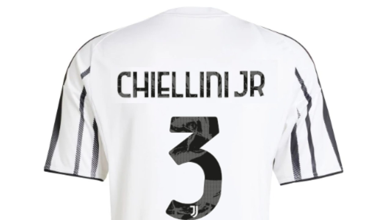 La maglia di Chiellini Jr. - Foto Juventus store - Ternanatime.com