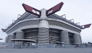 Lo stadio San Siro da fuori - Foto Lapresse - Ternanatime.com