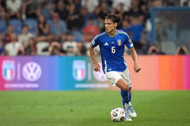 Samuele Ricci in campo con la maglia dell'Italia - Foto Lapresse - Ternanatime.com