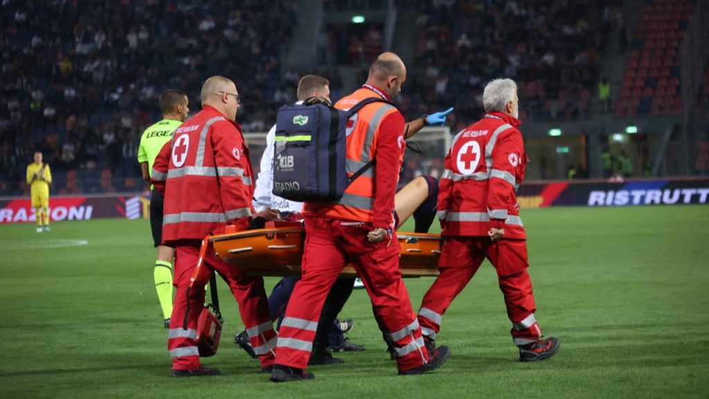 “20 punti in testa: l’ha lasciato privo di sensi”: shock mondiale, il 25 enne ora rischia grosso