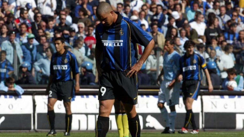 5 Maggio 2002: lui c’era e la ‘frittata’ sul 2-2 è tutta sua I Gli interisti non vogliono vederlo da allora