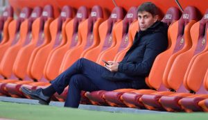 Ricky Massara gioca al ribasso sul mercato