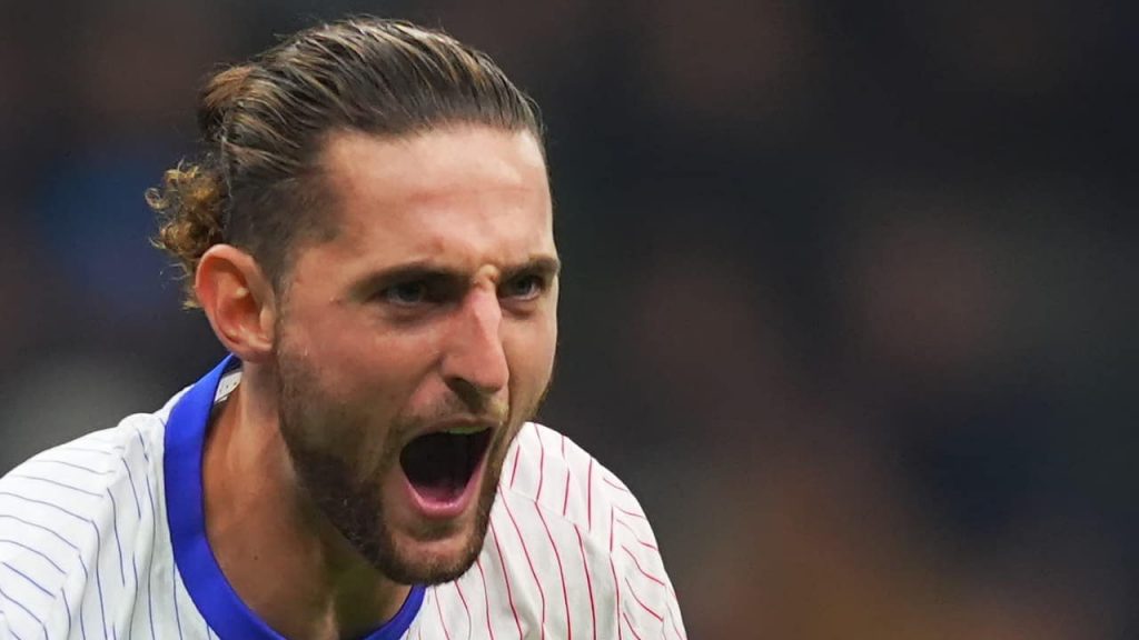 “Allegri vede solo Rabiot”: furia nello spogliatoio, e FUGA IN ARABIA I “Non ci sto a fargli panchina”: Milan, è CESSIONE UFFICIALE