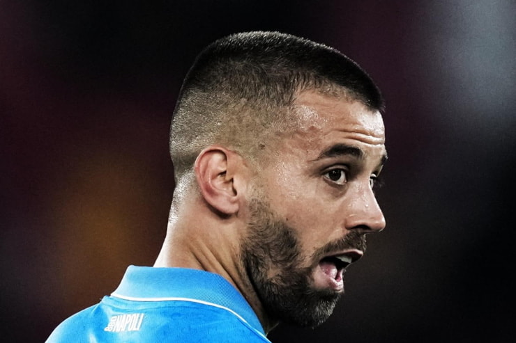 Spinazzola in campo con la maglia del Napoli - Foto Lapresse - Ternanatime.com