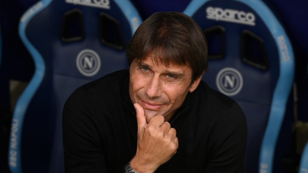 Napoli, salta tutto: il progetto di De Laurentiis impanato sul più bello I E ora Conte riflette