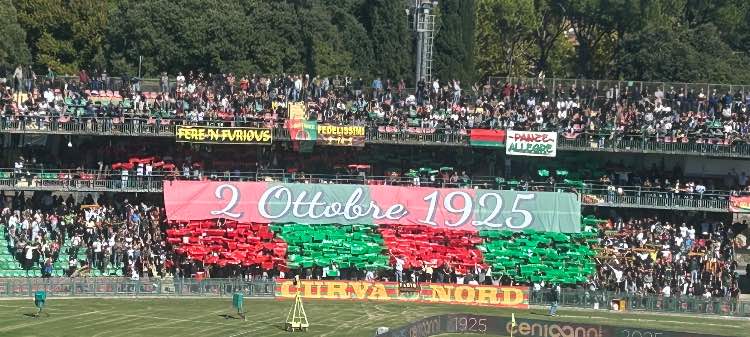 Ternana, che giornata! Vittoria e poi la festa in Piazza
