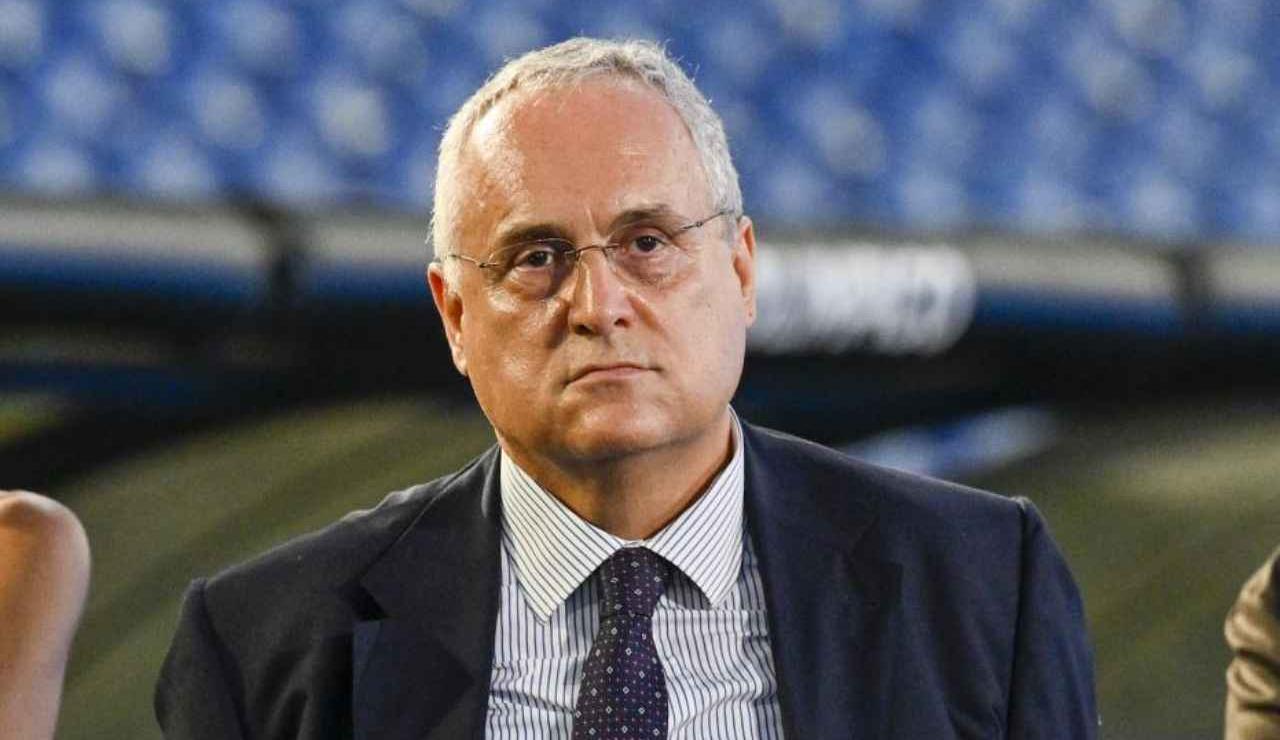 Claudio Lotito non sa più cosa fare