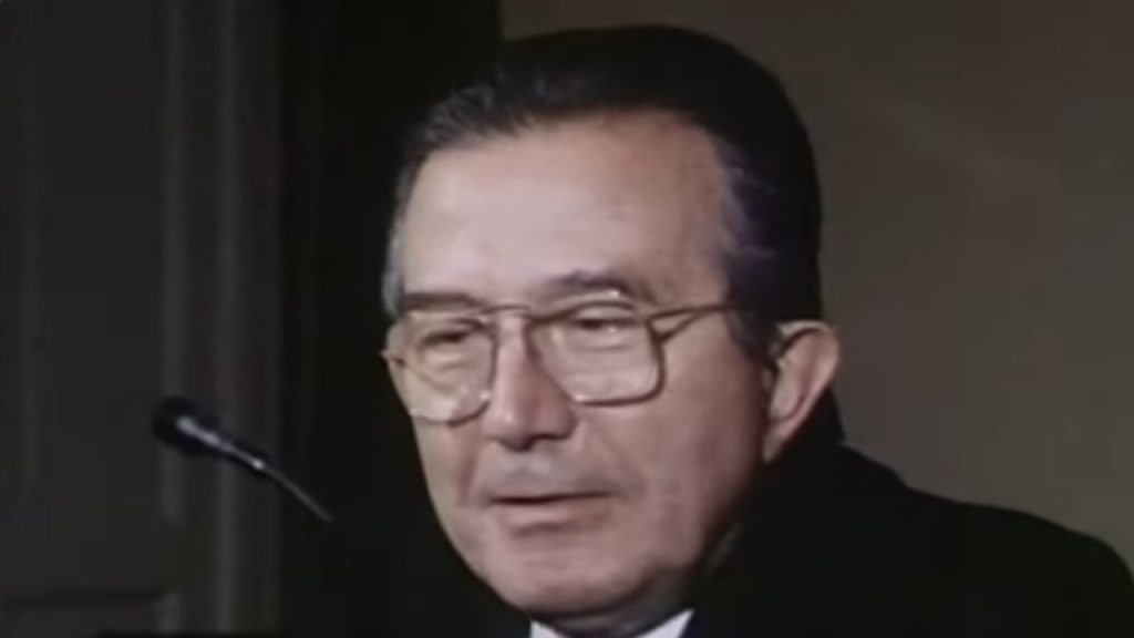 “Da Laziale, nella Roma… per ‘colpa’ di Andreotti”: la confessione spiazza tutti I “Dormo pochissimo: e a sera, sempre a casa”