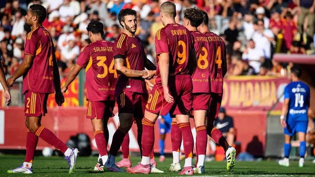 Bye-bye, Roma: “Non posso, mi dispiace” I Il fuoriclasse dice addio ai giallorossi, il mister è sotto choc