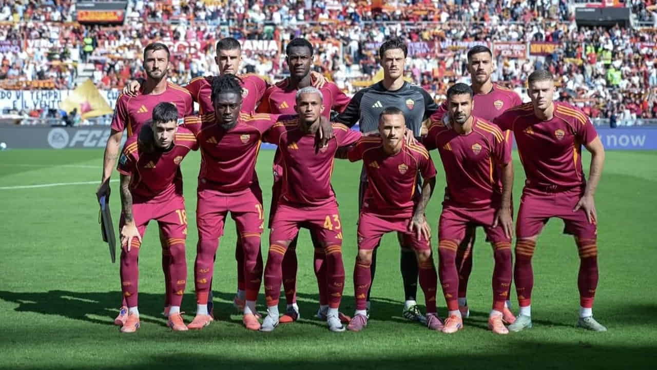 La Roma in una recente partita - Foto Instagram - Ternanatime.com