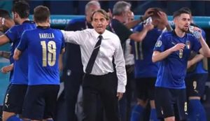 Roberto Mancini in azzurro
