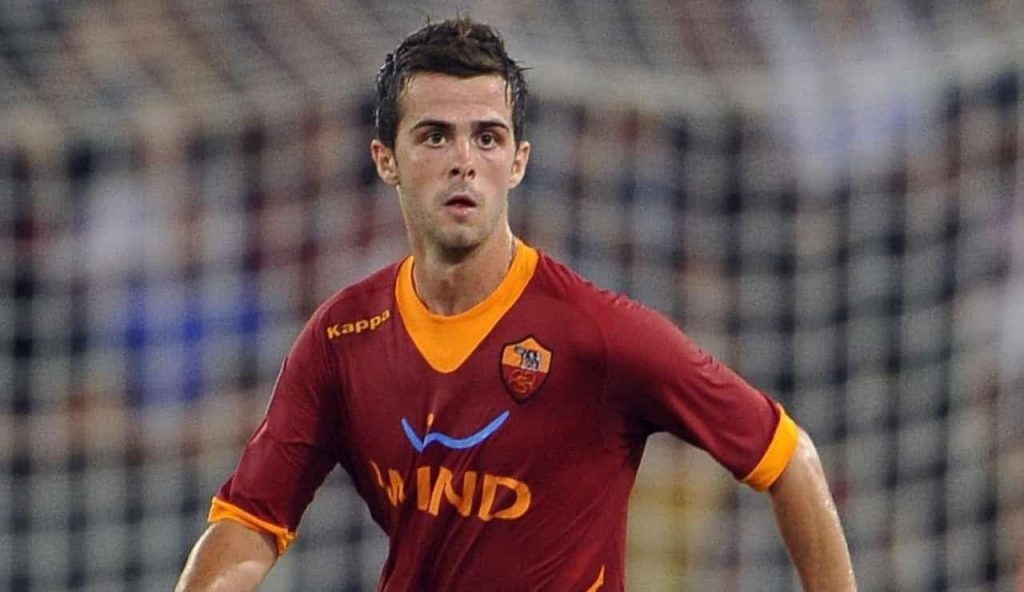 Roma, chi si rivede: Miralem Pjanic riabbraccia la Serie A I Sì all’usato garantito: accordo fino a Giugno