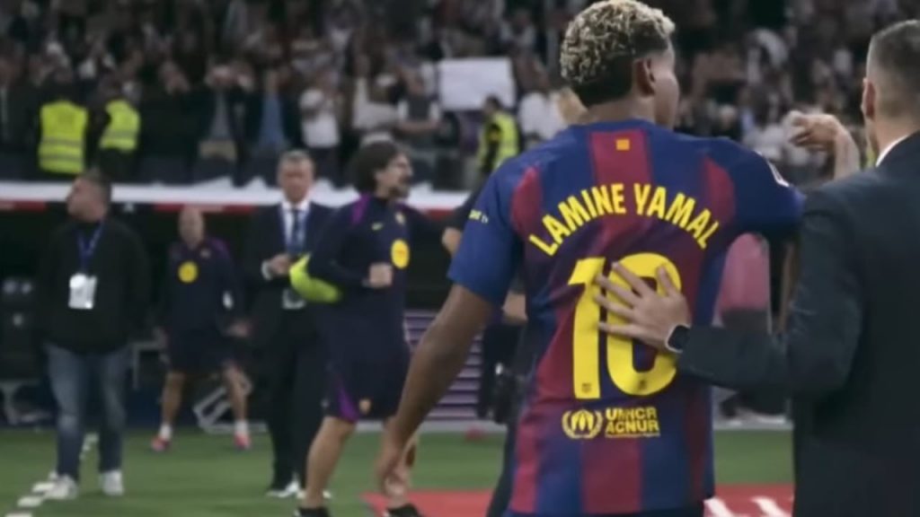 Rissa pazzesca, è intervenuta la polizia: terremoto finale, bufera LIVE: “L’hanno visto in tutto il mondo”