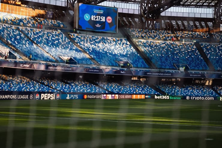 Lo stadio Maradona prima del match di Champions - Foto dal profilo Instagram del Napoli - Ternanatime.com