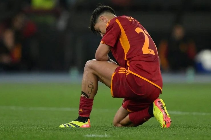 Dybala resterà fermo più di un mese