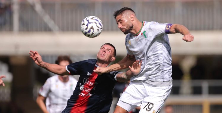 TERNANA, DA SAN BENEDETTO UNA PREOCCUPANTE INVOLUZIONE-Parole di fuoco di Mammarella ( YouTube )