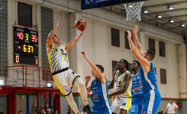 Esseti basket Terni, importante ritorno alla vittoria