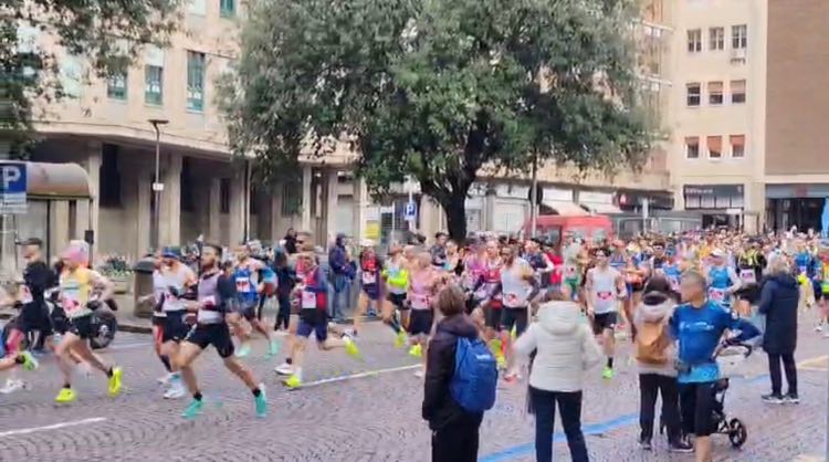 MARATONA DI SAN VALENTINO, UN SUCCESSO STREPITOSO! VIDEO DELL’ARRIVO